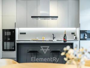 Pronájem bytu 4+kk, Hradec Králové, Heřmanova, 143 m2