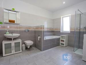 Prodej rodinného domu, Pyšely - Zaječice, Na Dolíku, 200 m2
