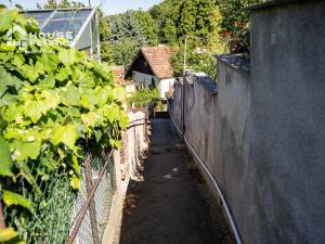 Prodej rodinného domu, Úholičky, 85 m2