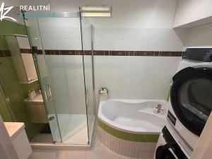 Prodej bytu 3+1, Prostějov - Krasice, Západní, 71 m2