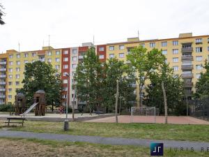 Prodej bytu 2+1, Praha - Kamýk, Zárubova, 68 m2