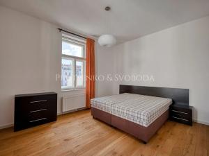Prodej bytu 2+kk, Praha - Žižkov, U božích bojovníků, 48 m2