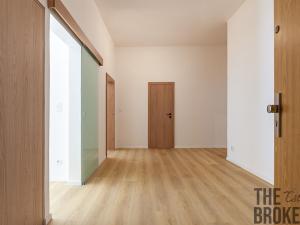 Prodej bytu 3+kk, Praha - Karlín, Pernerova, 105 m2