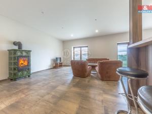 Prodej rodinného domu, Kokořín - Janova Ves, 250 m2