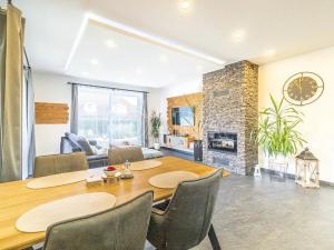 Prodej rodinného domu, Rožmitál pod Třemšínem, 180 m2