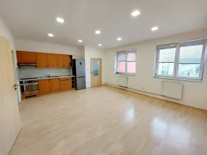 Pronájem bytu 3+kk, Brno, Banskobystrická, 70 m2