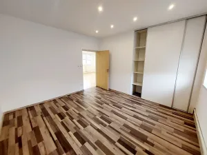 Pronájem bytu 3+kk, Brno, Banskobystrická, 70 m2