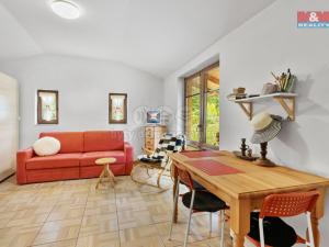 Prodej zahrady, Okna, 1441 m2
