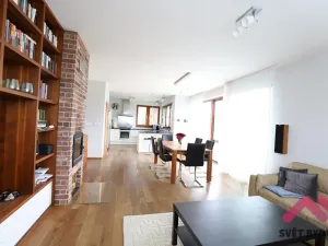 Pronájem rodinného domu, Praha - Dubeč, Kolocova, 220 m2