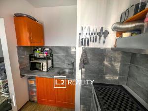 Prodej bytu 1+1, Praha - Modřany, Angelovova, 27 m2