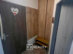 Prodej bytu 1+1, Praha - Modřany, Angelovova, 27 m2