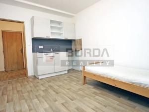 Pronájem bytu 1+kk, Neratovice, 19 m2