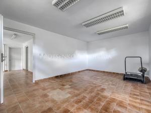 Prodej činžovního domu, Křižanov, Benešovo náměstí, 530 m2