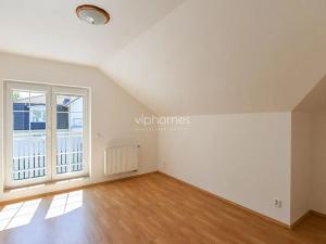 Pronájem vily, Průhonice, Pod Valem II., 260 m2