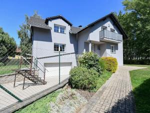 Pronájem vily, Průhonice, Pod Valem II., 260 m2