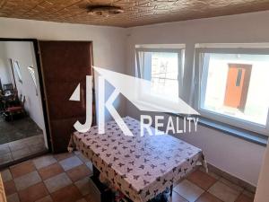Prodej rodinného domu, Hranice - Hranice IX-Uhřínov, 300 m2