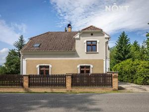 Prodej rodinného domu, Březno, 380 m2