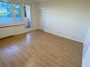 Prodej bytu 4+1, Zlín, Okružní, 82 m2