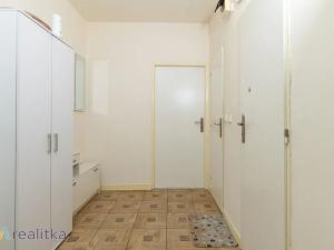 Prodej bytu 2+1, Orlová, Na Stuchlíkovci, 58 m2