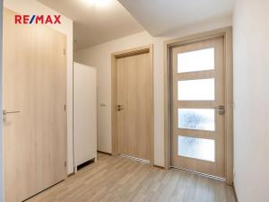 Pronájem bytu 2+kk, Praha - Stodůlky, Petržílkova, 53 m2