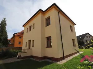 Pronájem bytu 3+kk, Praha - Michle, Na dědinách, 68 m2