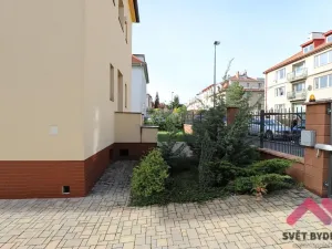 Pronájem bytu 3+kk, Praha - Michle, Na dědinách, 68 m2