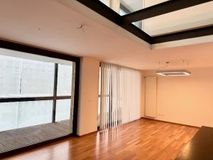 Pronájem bytu 5+kk, Praha - Karlín, Šaldova, 161 m2
