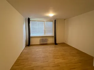 Pronájem bytu 1+kk, Praha - Stodůlky, Zvoncovitá, 31 m2