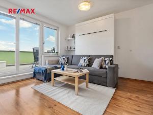 Prodej bytu 2+kk, Rajhrad, Klášterní Dvůr, 48 m2
