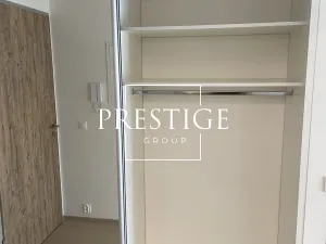 Pronájem bytu 2+kk, Praha - Modřany, Vorařská, 63 m2