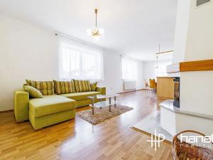 Pronájem rodinného domu, Doloplazy, 264 m2