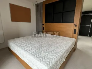 Prodej bytu 4+kk, Praha - Hrdlořezy, Nad Smetankou, 130 m2