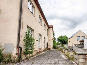 Prodej komerční nemovitosti, Kamenice, Safírová, 800 m2