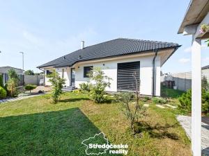 Prodej rodinného domu, Polerady, 240 m2