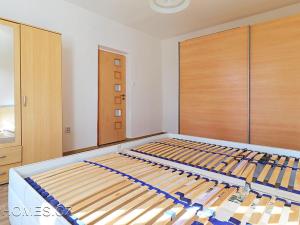 Pronájem bytu 2+1, Praha - Strašnice, Hřibská, 53 m2