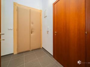 Pronájem bytu 2+kk, Praha - Žižkov, Kubelíkova, 55 m2