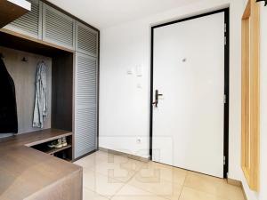 Prodej bytu 3+kk, Praha - Ruzyně, Stochovská, 92 m2