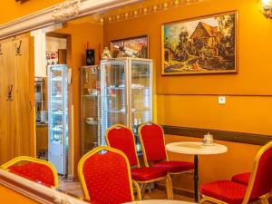 Pronájem restaurace, Lázně Bělohrad, Lázeňská, 102 m2