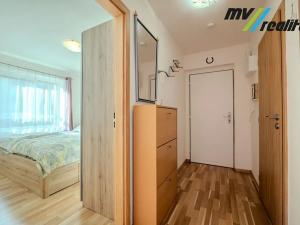 Prodej bytu 3+1, Milovice, Spojovací, 56 m2