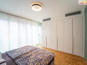 Prodej bytu 4+kk, Praha - Žižkov, Prokopova, 237 m2
