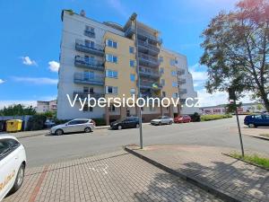 Pronájem bytu 1+kk, Hradec Králové, Labská louka, 40 m2