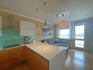 Pronájem bytu 2+kk, Praha - Troja, Krynická, 47 m2