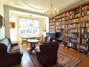 Prodej bytu 4+kk, Praha - Hradčany, Na valech, 123 m2