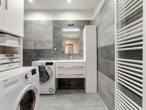 Prodej bytu 3+1, Hustopeče, Větrná, 74 m2