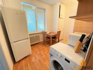Pronájem bytu 2+1, Ústí nad Labem, Školní, 55 m2