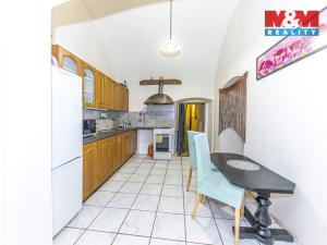 Prodej činžovního domu, Kutná Hora - Kutná Hora-Vnitřní Město, Václavské náměstí, 250 m2