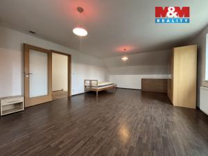 Pronájem rodinného domu, Dynín, 200 m2