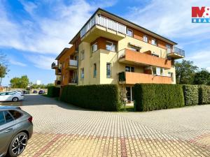 Pronájem bytu 2+kk, Praha - Dubeč, Winklerova, 43 m2