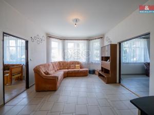 Prodej rodinného domu, Rovečné, 270 m2