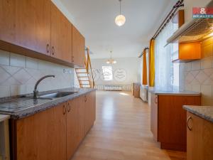 Prodej rodinného domu, Rovečné, 270 m2
